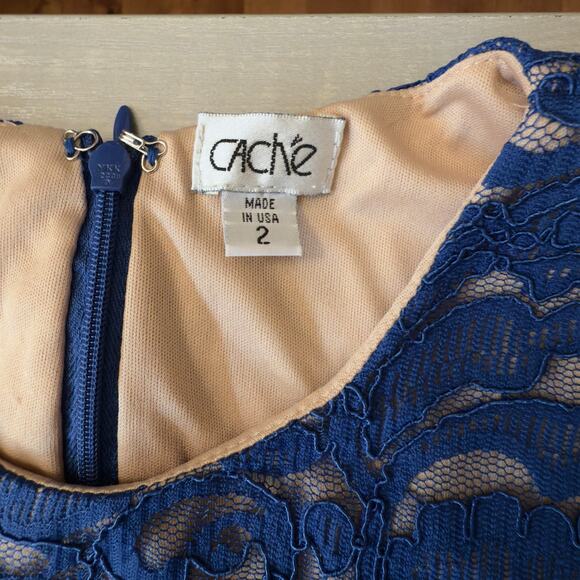 Cache Blue Lace Peplum Cocktail Dress Size 2 - Picture 7 of 7